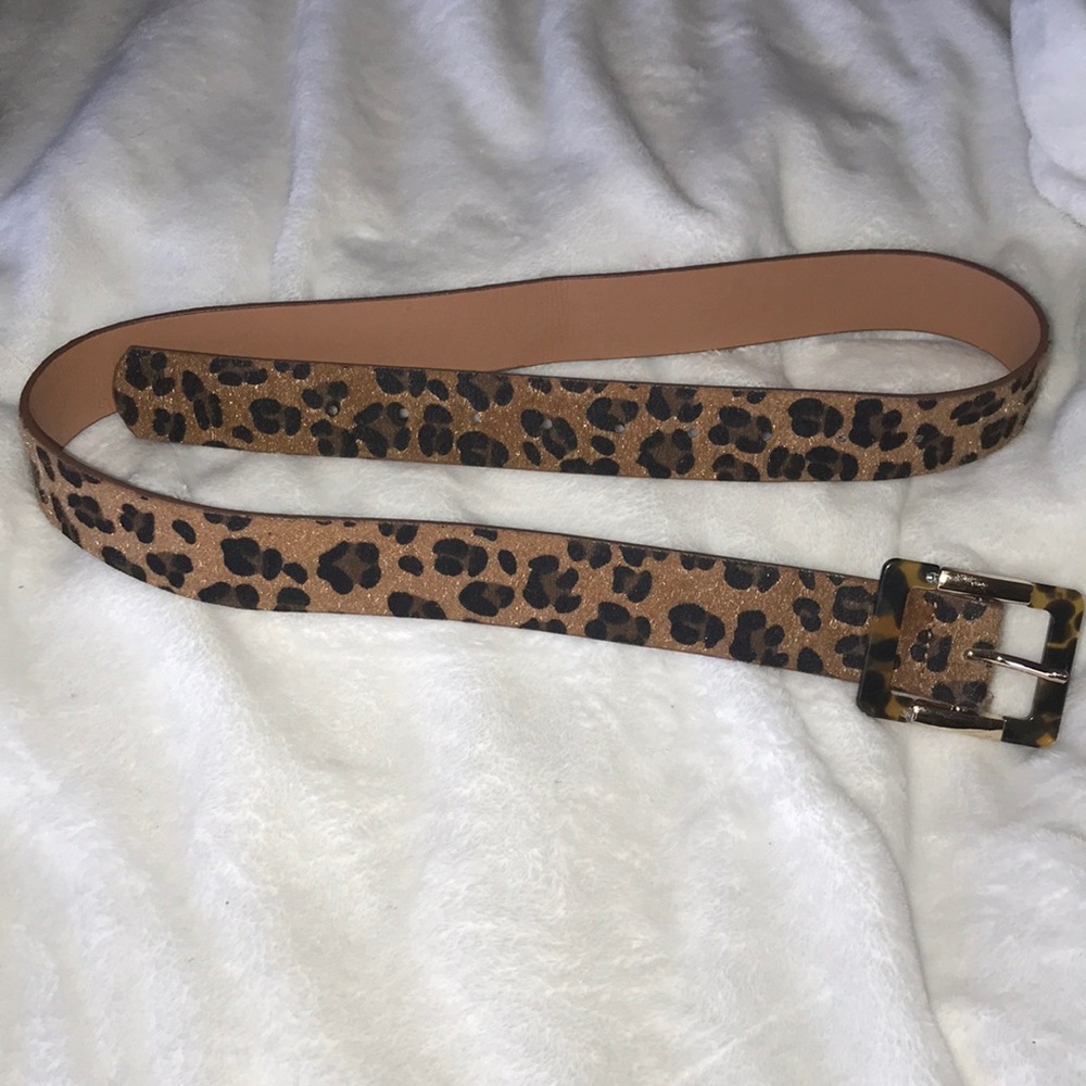 Cheetah print belt